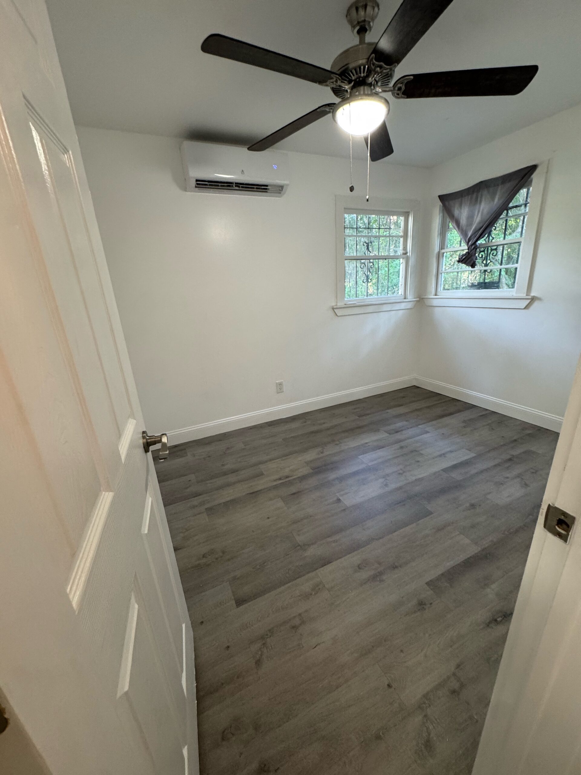2032 Creswell Ave Unit 2 renovated