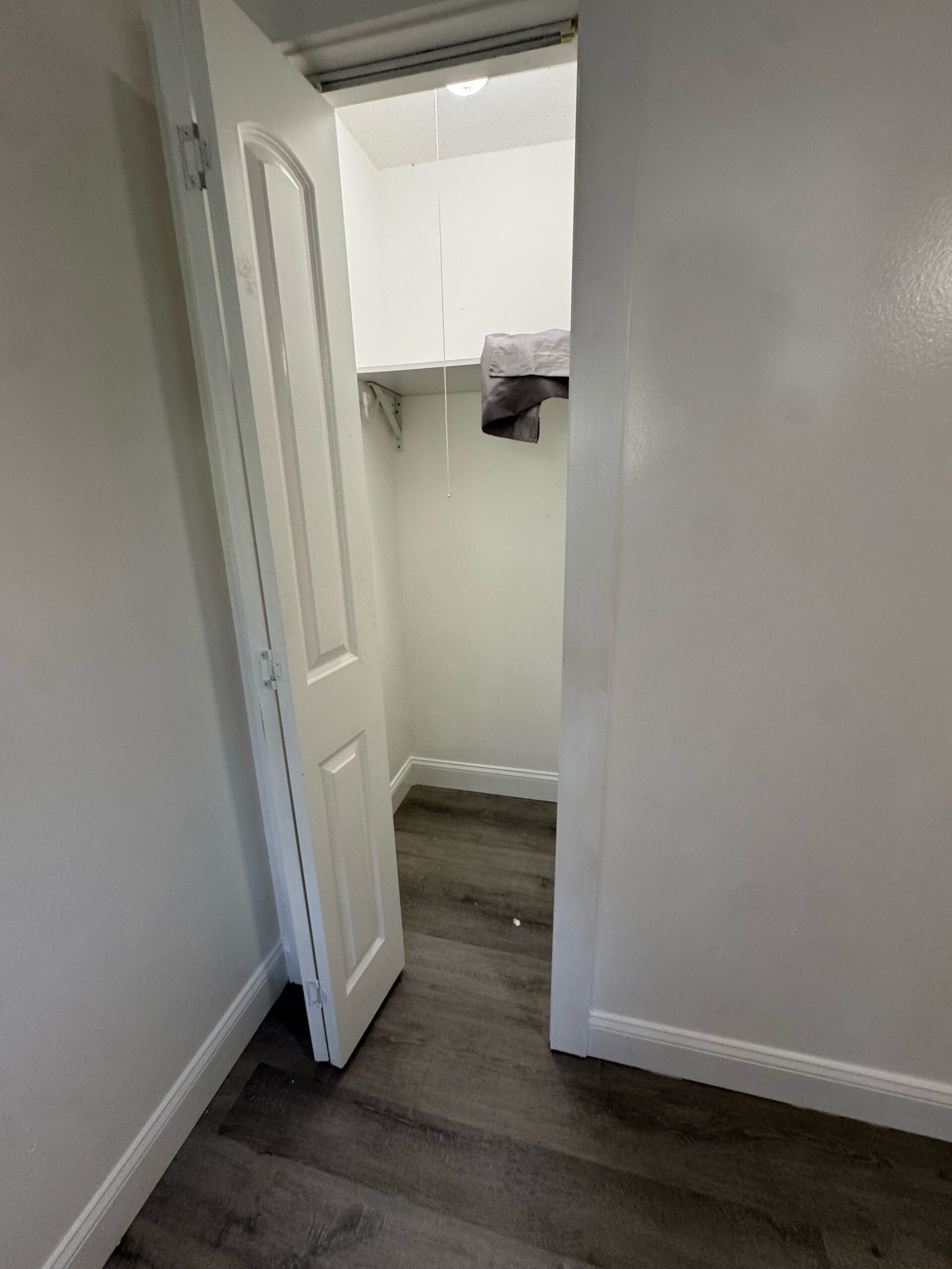 2032 Creswell Ave Unit 2 renovated